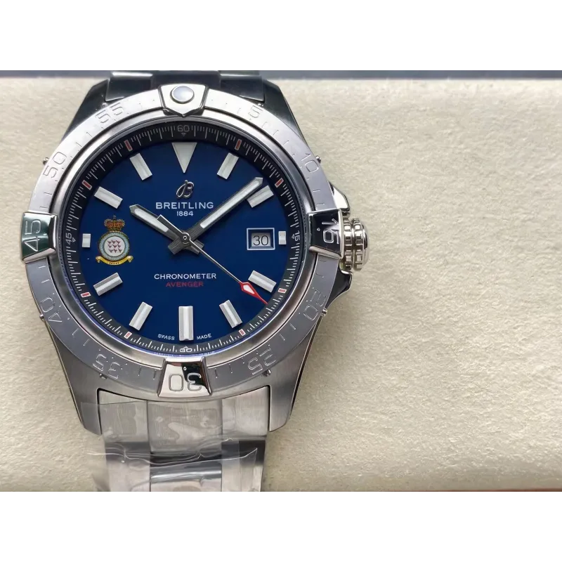 Breitling Avenger A173281A1C1A1 Replica - Cadran Bleu Lunette Cannelee