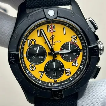 Breitling Avenger B01 Chronograph 44 Night Mission SB0147101I1X2 Replica - Cadran Jaune