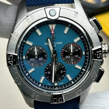 Breitling Avenger AB0147101C1X1 Replica - Cadran Bleu Acier Inoxydable