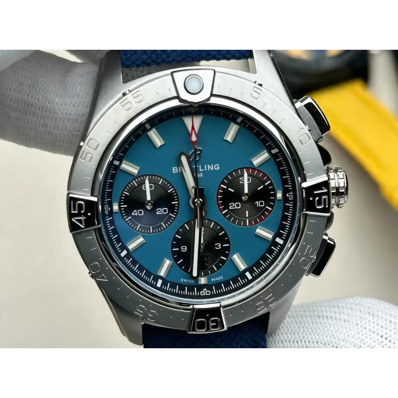Breitling Avenger AB0147101C1X1 Replica - Cadran Bleu Acier Inoxydable
