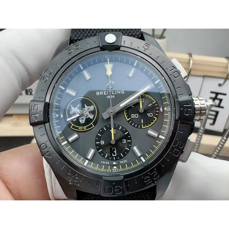 Breitling Avenger SB01472A1B1X1 Replica - Cadran Gris Lunette Cannelee