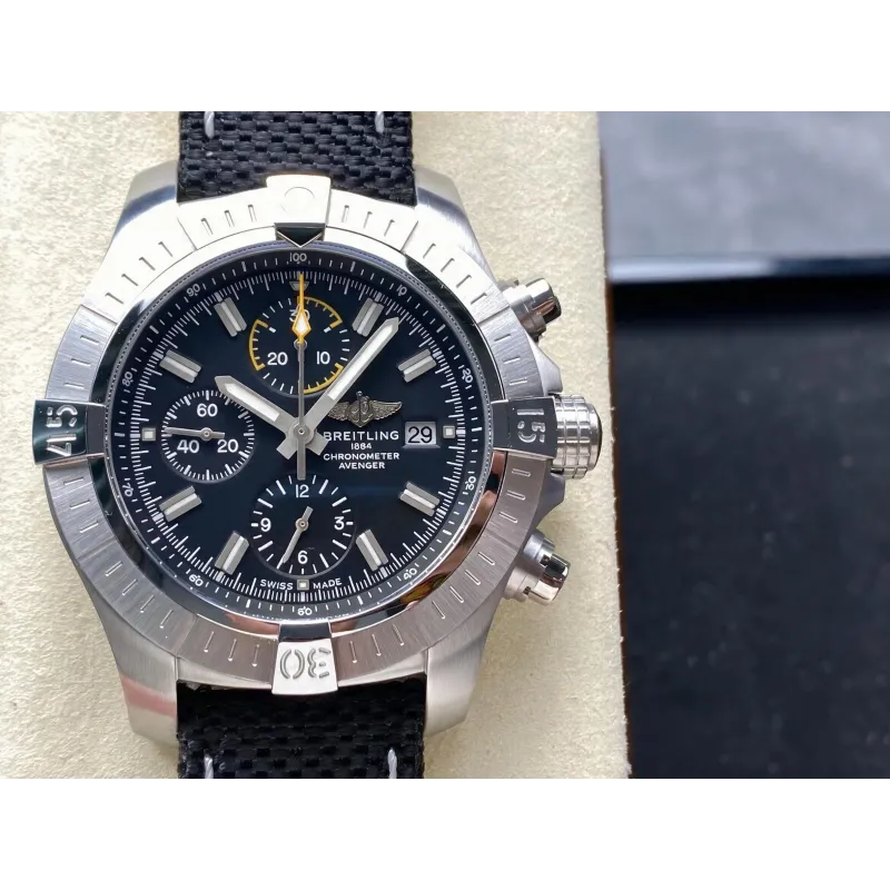 Breitling Avenger A13317101B1X1 Replica - Cadran Noir Acier Inoxydable
