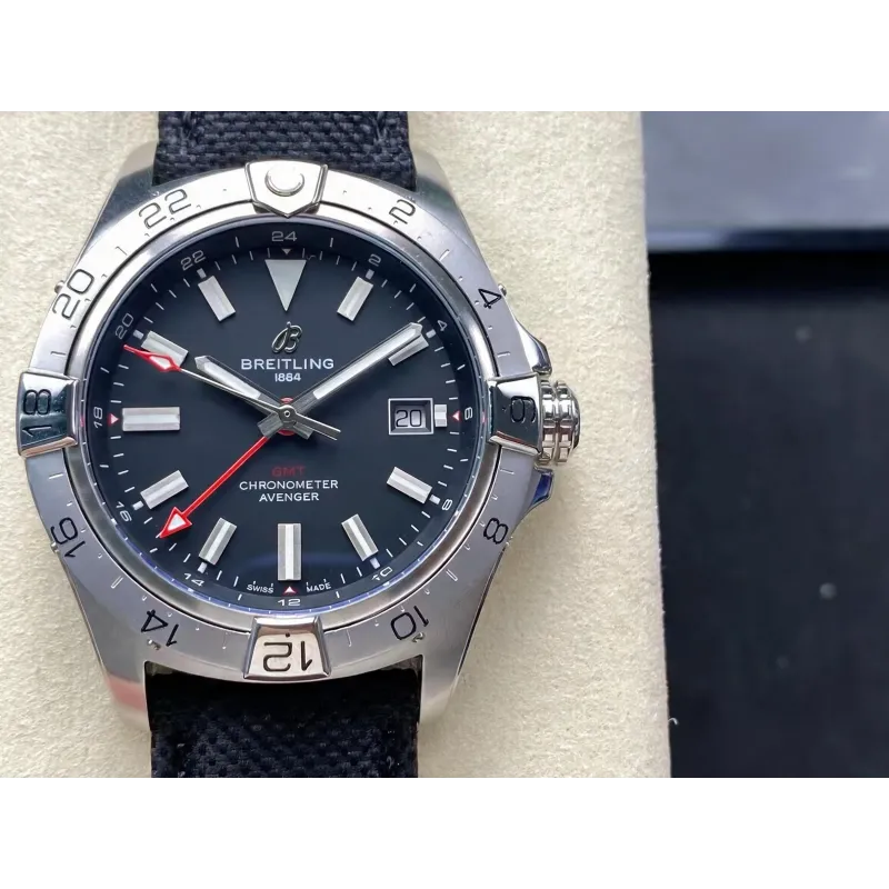 Breitling Avenger A32320101B1X1 Replica - Cadran Noir Lunette Cannelee