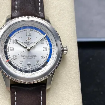 Breitling Navitimer 8 B35 Automatic Unitime 43 AB3521U01G1P1 Replica - Cadran Argent