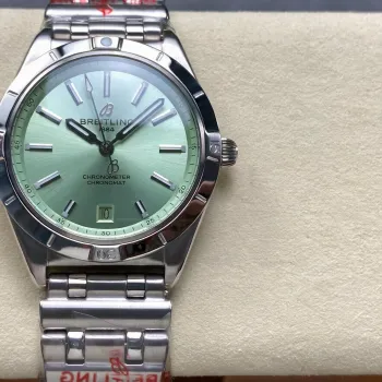 Breitling Chronomat Femme A10380101L1A1 Replica - Cadran Vert Menthe Lunette Cannelee