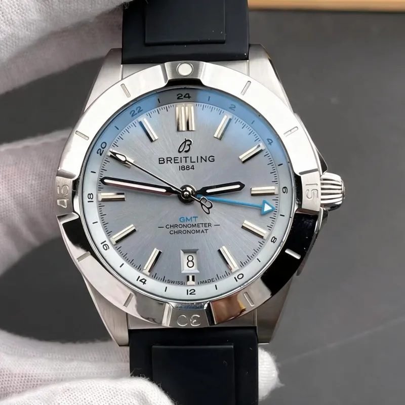 Breitling Chronomat P32398101C1S1 Replica - Cadran Bleu Glace Lunette Cannelee
