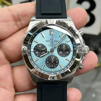 Breitling Chronomat PB0134101C1S1 Replica - Cadran Bleu Glace Lunette Cannelee
