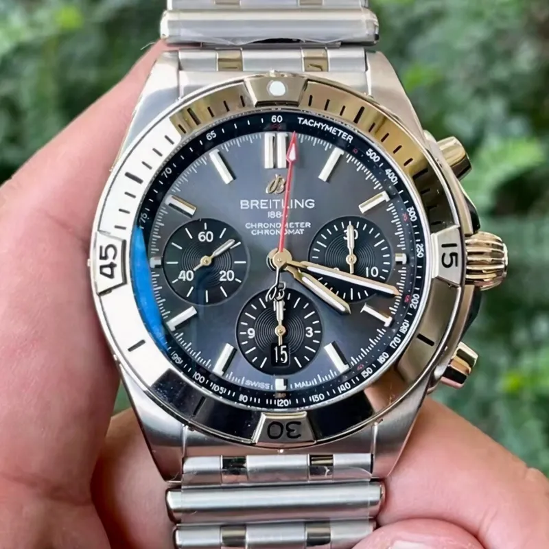 Breitling Chronomat EB0134101M1E1 Replica - Cadran Gris Lunette Cannelee