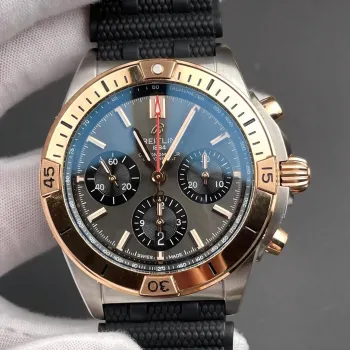 Breitling Chronomat UB0134101B1S1 Replica - Cadran Gris Lunette Cannelee