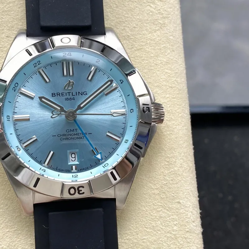 Breitling Chronomat P32398101C1S1 Replica - Cadran Bleu Glace Lunette Cannelee
