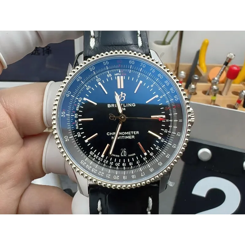 Breitling Navitimer A17326211B1P2 Replica - Cadran Noir Lunette Cannelee