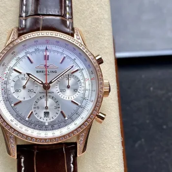 Breitling Navitimer RB0139631G1P1 Replica - Cadran Argent Lunette Cannelee