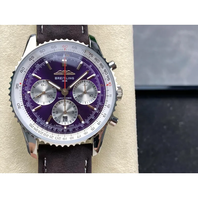 Breitling Navitimer AB01385C1Q1A1 Replica - Cadran Violet Lunette Cannelee