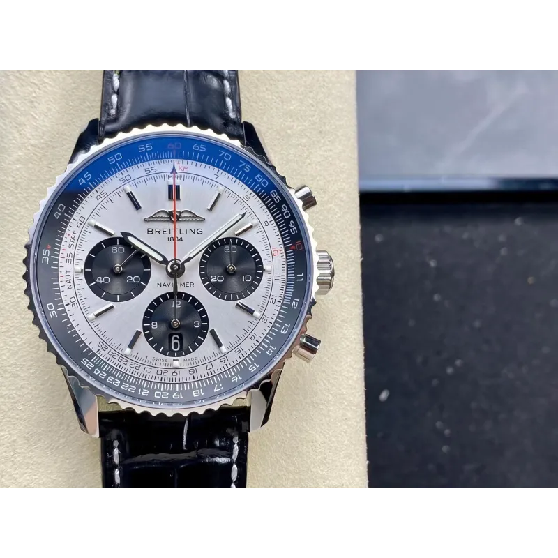 Breitling Navitimer AB0138241G1P1 Replica - Cadran Gris Lunette Cannelee