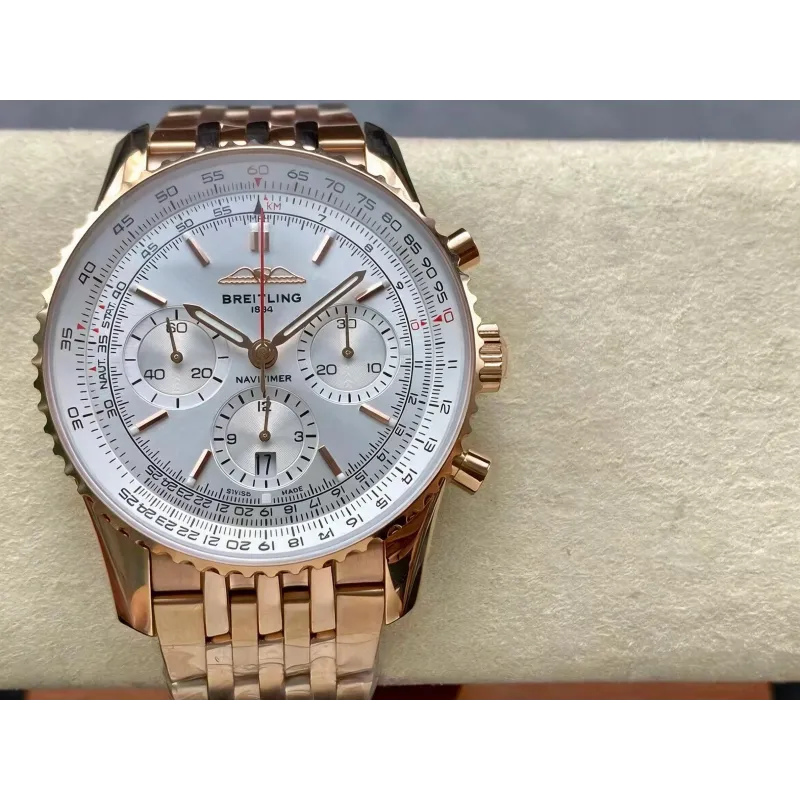 Breitling Navitimer RB0139211G1R1 Replica - Cadran Argent Lunette Cannelee