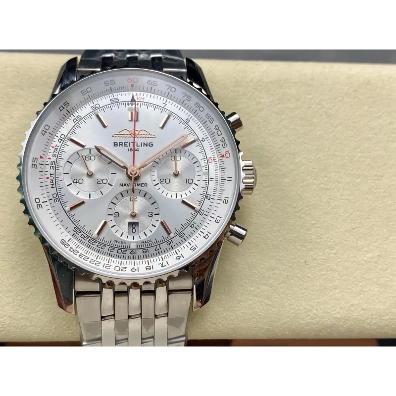 Breitling Navitimer AB0139211G1A1 Replica - Cadran Argent Lunette Cannelee