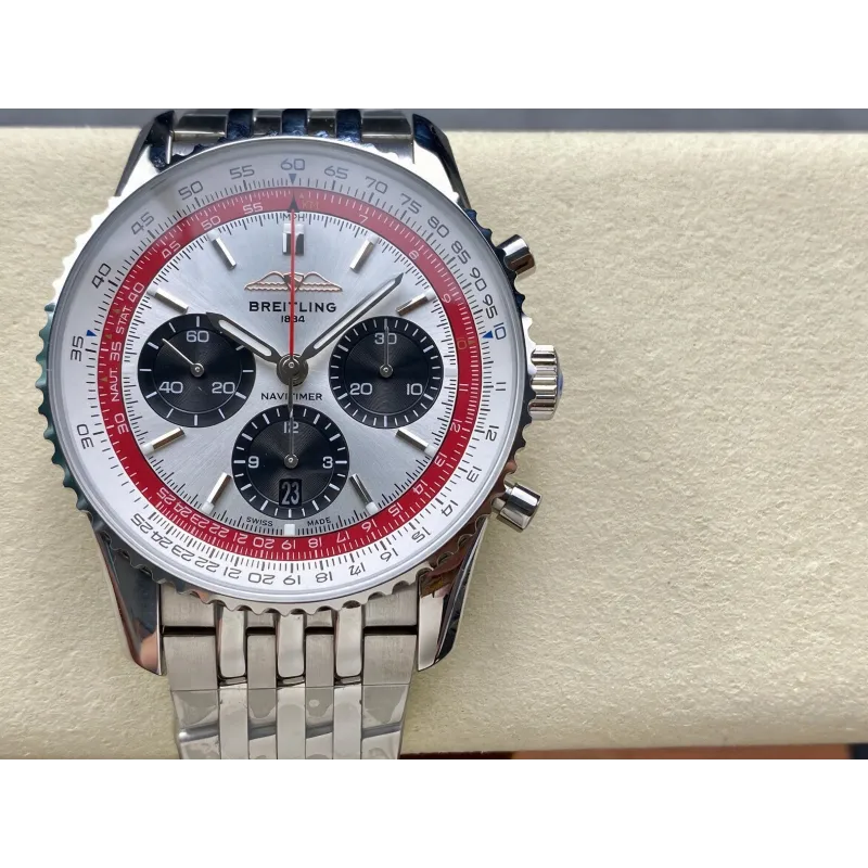 Breitling Navitimer AB01383B1G1A1 Replica - Cadran Argent Lunette Cannelee