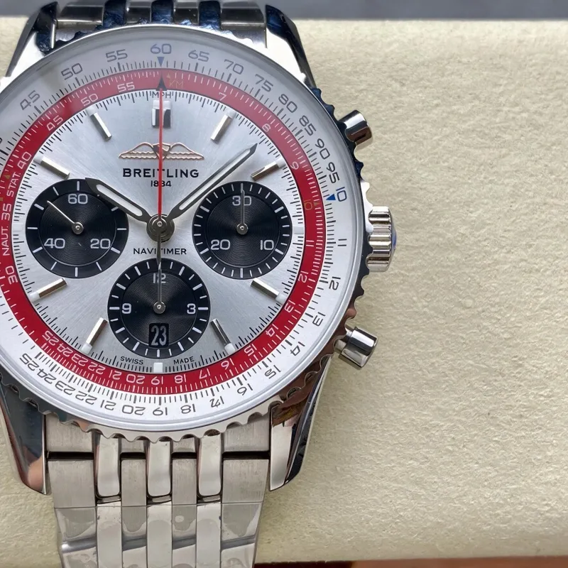 Breitling Navitimer AB01383B1G1A1 Replica - Cadran Argent Lunette Cannelee