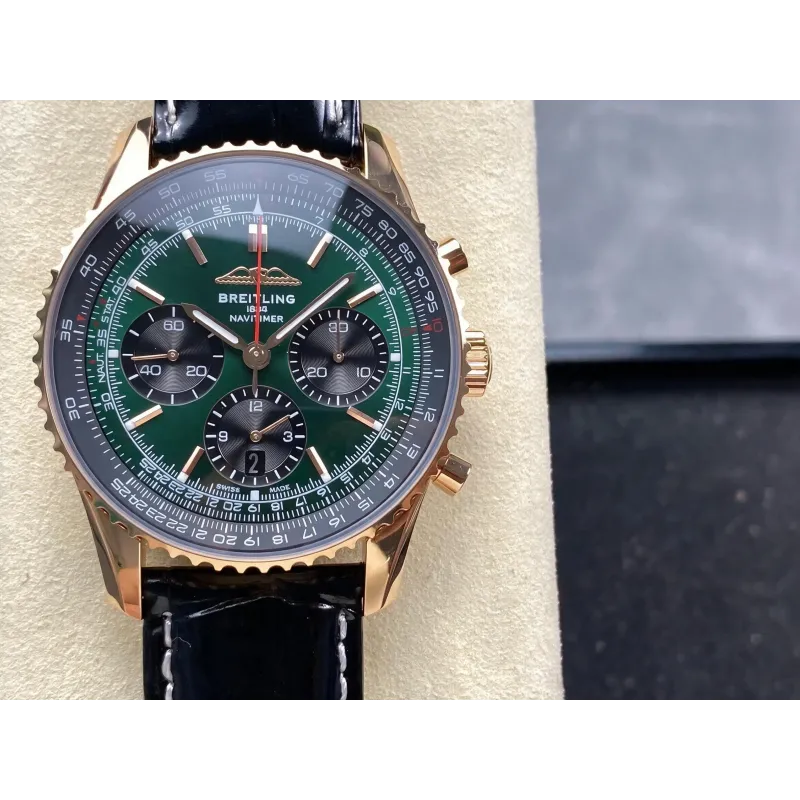Breitling Navitimer RB0137241L1P1 Replica - Cadran Vert Lunette Cannelee
