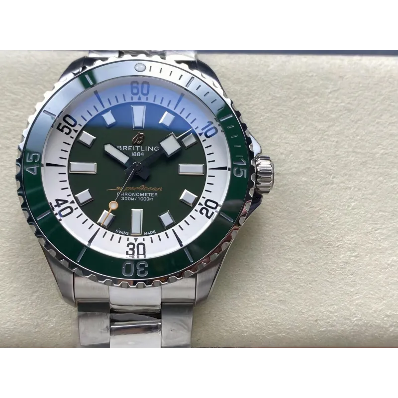 Breitling Superocean Automatic 44 A17376A31L1A1 Replica - Cadran Vert Acier Inoxydable
