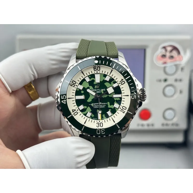 Breitling Superocean Automatic 46 E10379D31L1S1 Replica - Cadran Vert Bracelet Caoutchouc