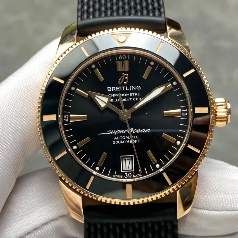 Breitling Superocean Heritage RB2010121B1S1 Replica - Cadran Noir Lunette Cannelee