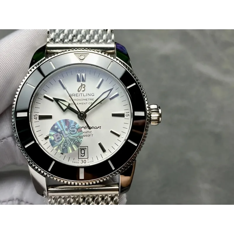 Breitling Superocean Heritage II B20 Automatic 42 AB201012/G827-154A Replica - Cadran Argent