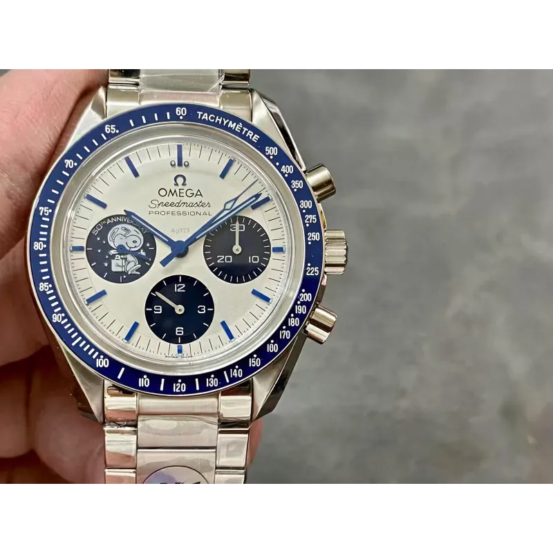 Omega Speedmaster Moonwatch Snoopy 310.32.42.50.02.001 Replica - Cadran Argent Acier Inoxydable