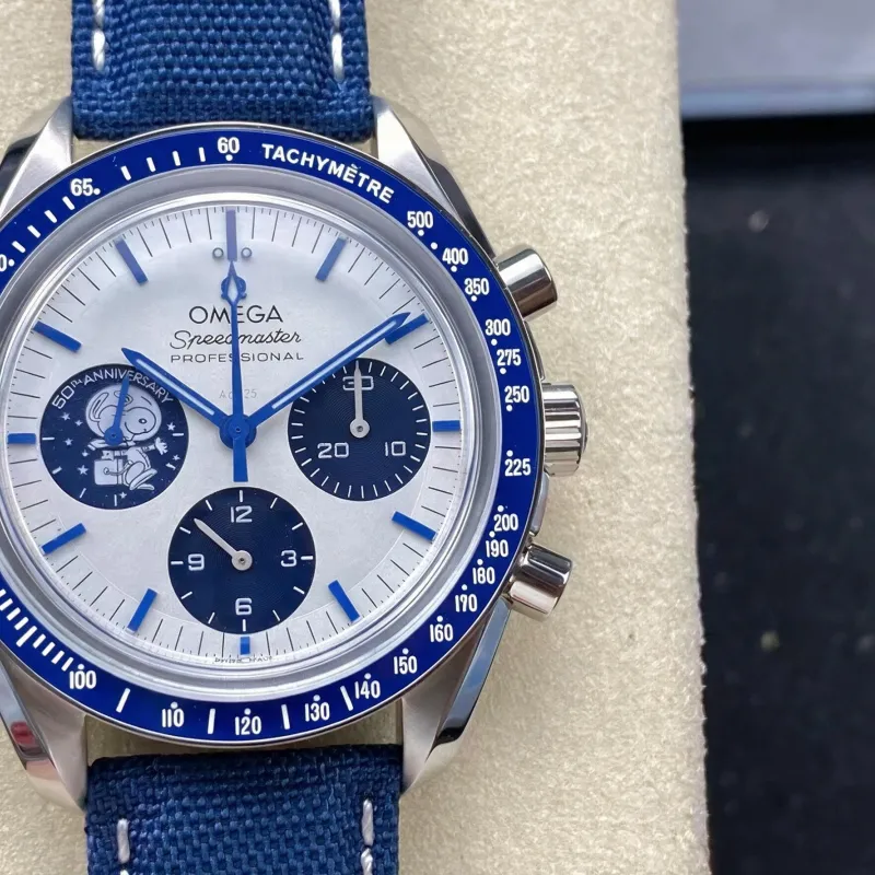 Omega Speedmaster Snoopy 310.32.42.50.02.001 Replica - Cadran Argent Acier Inoxydable