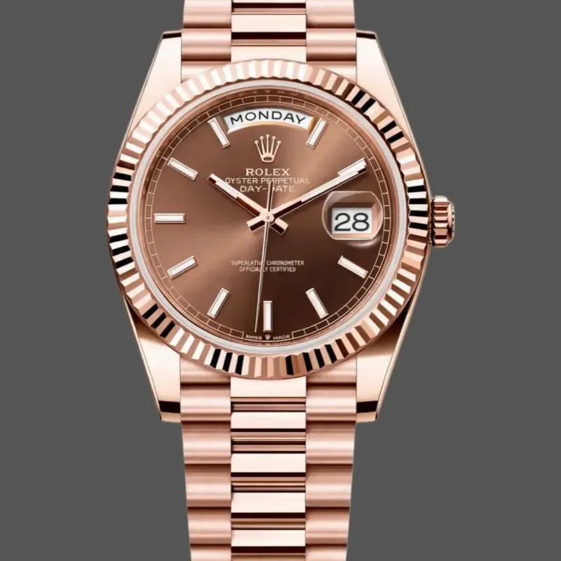 Rolex Day-Date 40 228235 Replica - Cadran Chocolat Lunette Cannelee