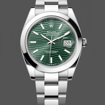 Replique Homme - Rolex Datejust 41-126300 0021, acier, bracelet Oyster, lunette lisse, cadran vert