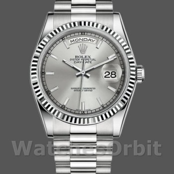 Replique Rolex Day-Date 36mm Unisex-118239-Or blanc Cadran argenté Lunette cannelée Argenté