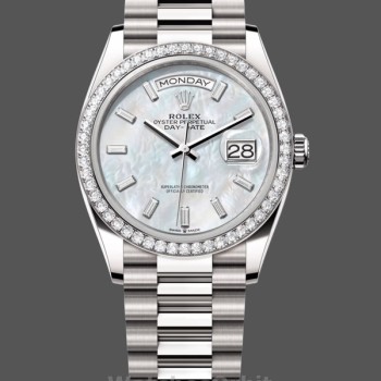 Replique Unisexe - Rolex Day-Date 36mm Femmes-128349RBR-Cadran en nacre blanche - Lunette en diamant MOP