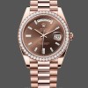 Replique Hommes Rolex Day-Date-228345RBR, 40mm, marron chocolat, cadran diamanté, lunette diamantée, marron chocolat pour hommes