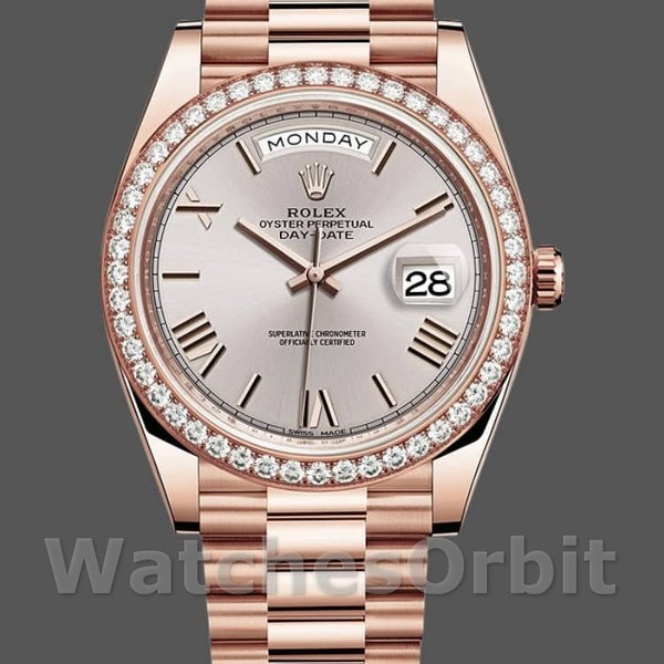 Replique Hommes Rolex Day-Date-228345RBR, 40mm, Sundust Cadran romain, Lunette diamant, Hommes Sundust
