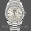 Replique Hommes Rolex Day-Date-228349RBR, 40mm, cadran argenté à motif rayé, lunette diamantée, Argenté Hommes
