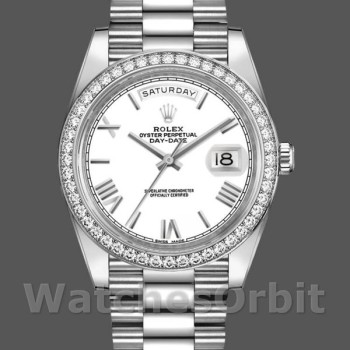 Replique Hommes Rolex Day-Date-228349RBR, 40mm, cadran romain blanc, lunette diamant, Hommes Blanc