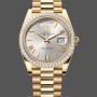 Replique Hommes Rolex Day-Date-228398TBR, 40mm, cadran argenté à chiffres romains, lunette diamantée, Argenté Hommes