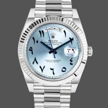 Replique Hommes Rolex Day-Date 40mm Platinum Ice Blue Dial Hommes - 228236 Ice Blue Dial