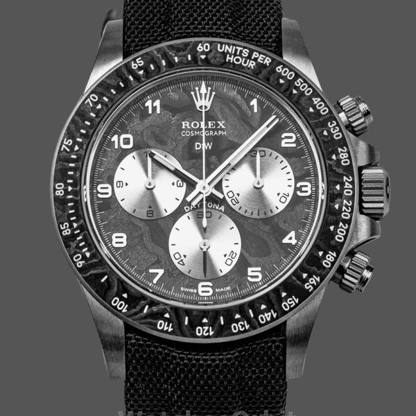 Replique Hommes Rolex Sky-Dweller 42-336934 0002, Or blanc, lunette cannelée, cadran vert Hommes