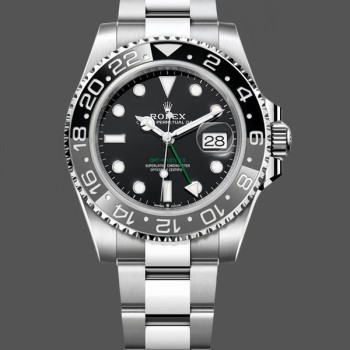 Replique Hommes Rolex GMT-Master II Green and Black Bezel M126710GRNR 40MM Automatic Black